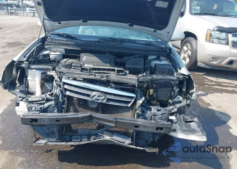 2008 Hyundai Elantra Gls/Se from USA, damaged, VIN KMHDU46DX8U520939